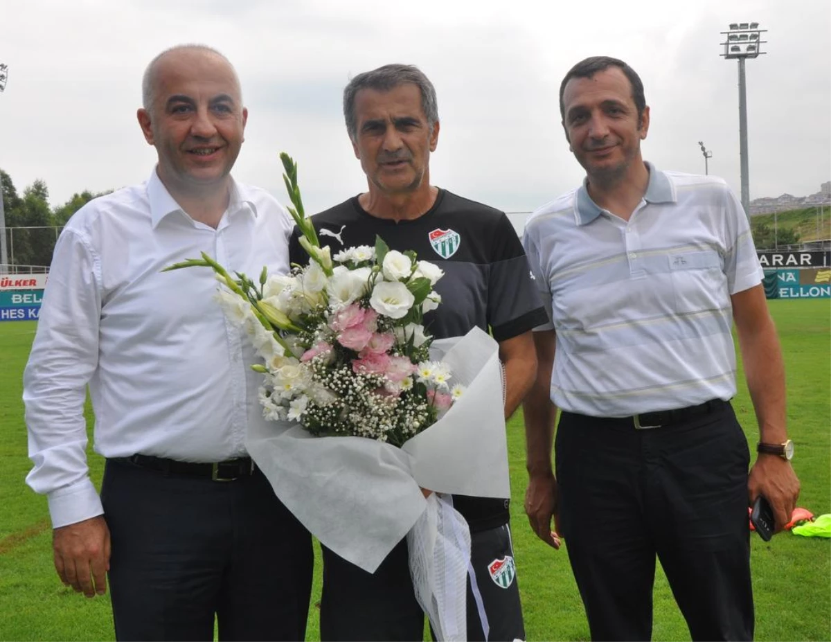 Trabzonsporlu Yöneticilerden Güneş\'e Ziyaret