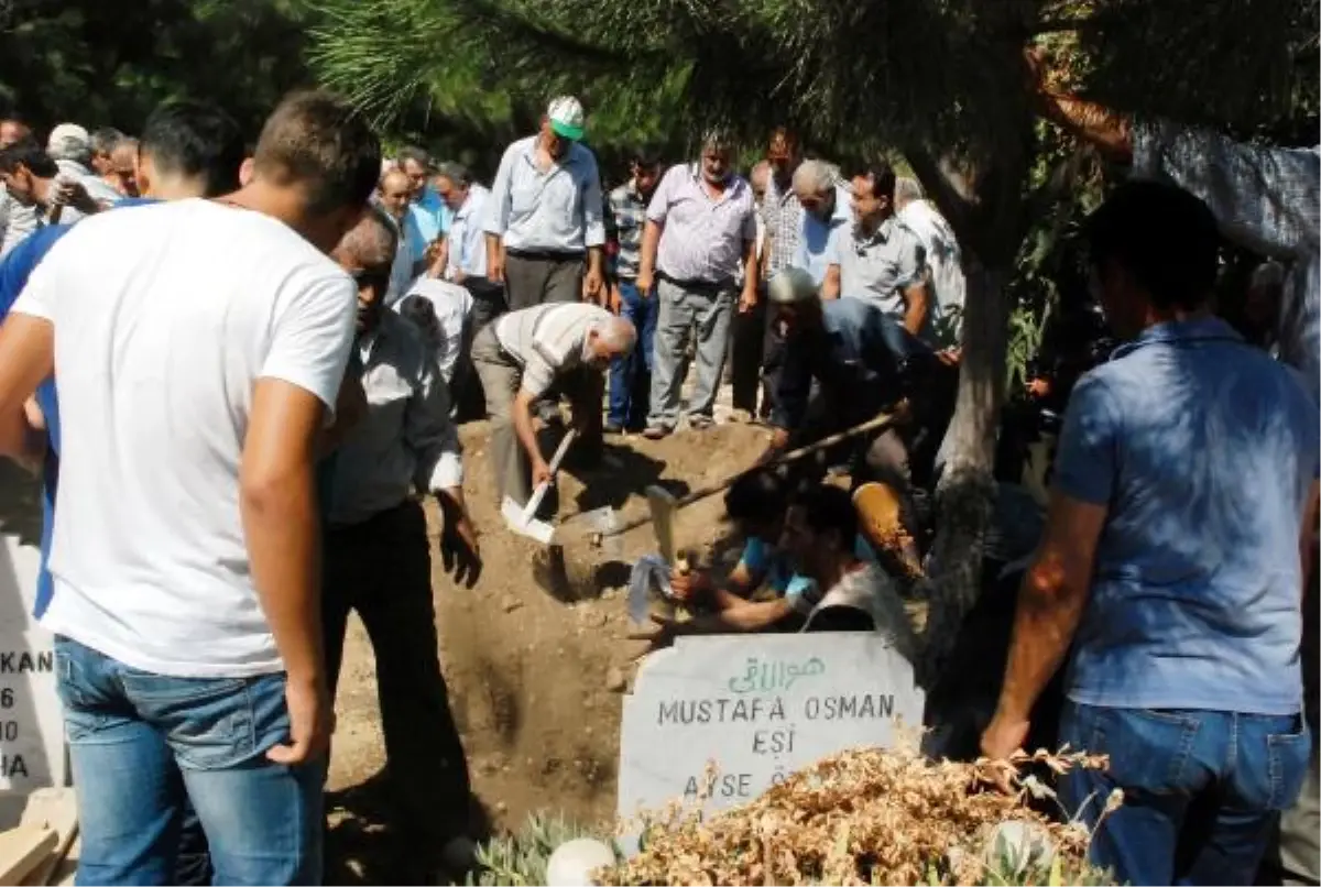 Trafik Kazasında Ölen Üç Kişi Defnedildi