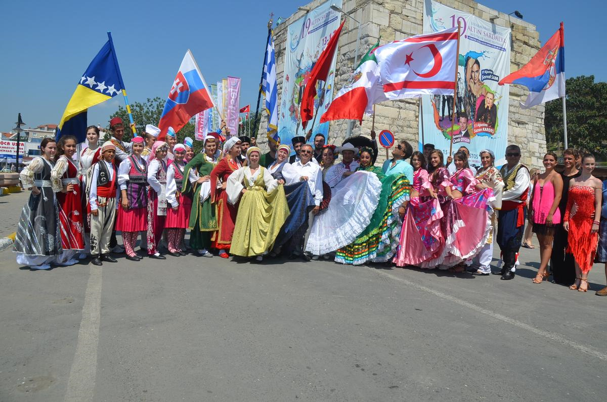 Uluslararası Gelibolu Altın Sardalya Kültür ve Sanat Festivali Başladı