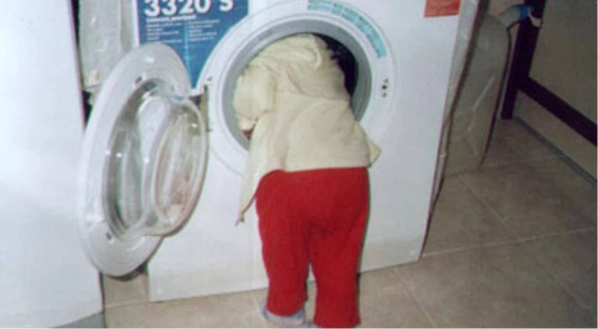 Erzurum\'da Çamaşır Makinesiyle Oyun Can Aldı