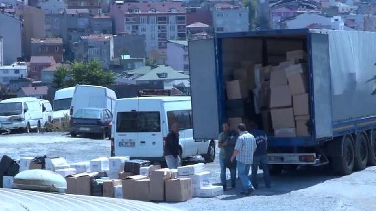Gaziosmanpaşa\'da 265 Bin Paket Kaçak Sigara Ele Geçirildi