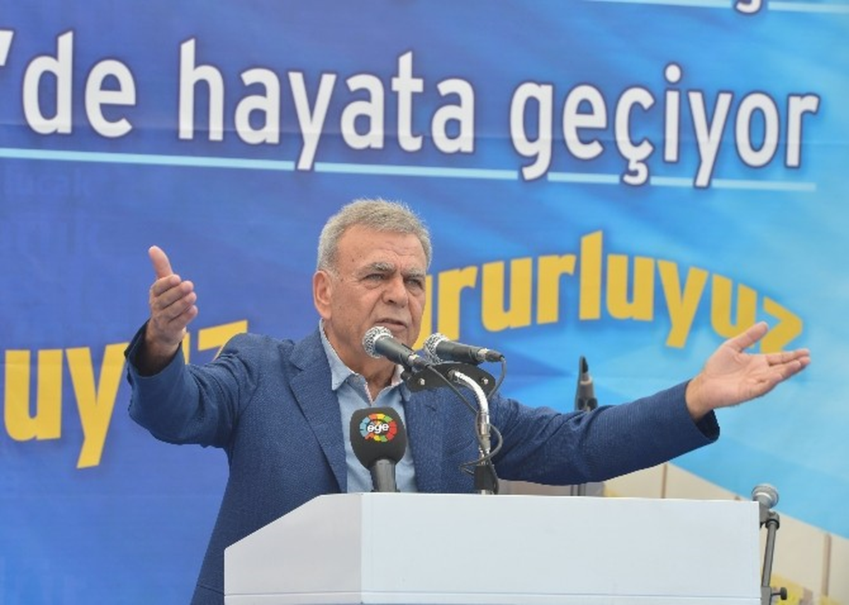 Kocaoğlu: İzmir\'i Seviyorsan, İzmir\'in Malına Sahip Çıkacaksın