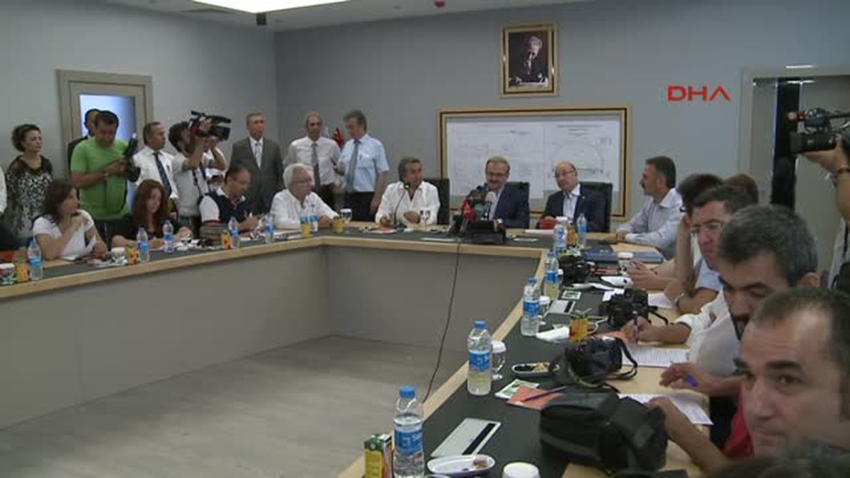 Otoyolda Tünelin Işığı Göründü