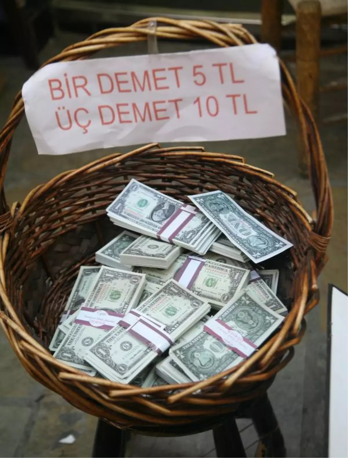 Düğün Dolarının Demeti 5 Tl