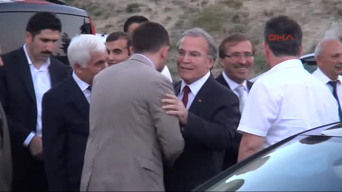 Şahin Karabük\'te Yeğeninin Düğününe Katıldı