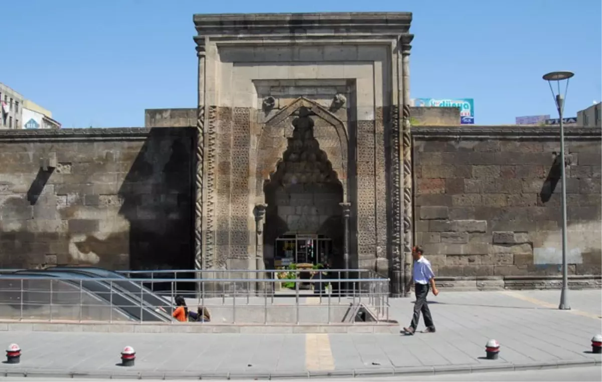 Sahabiye İçin Restorasyon İhalesi