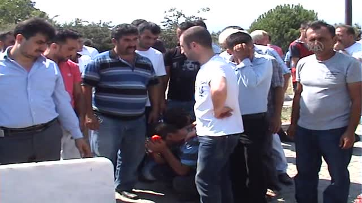 Karacasu\'da Baraj Gölünde Boğulan Çocuk Toprağa Verildi