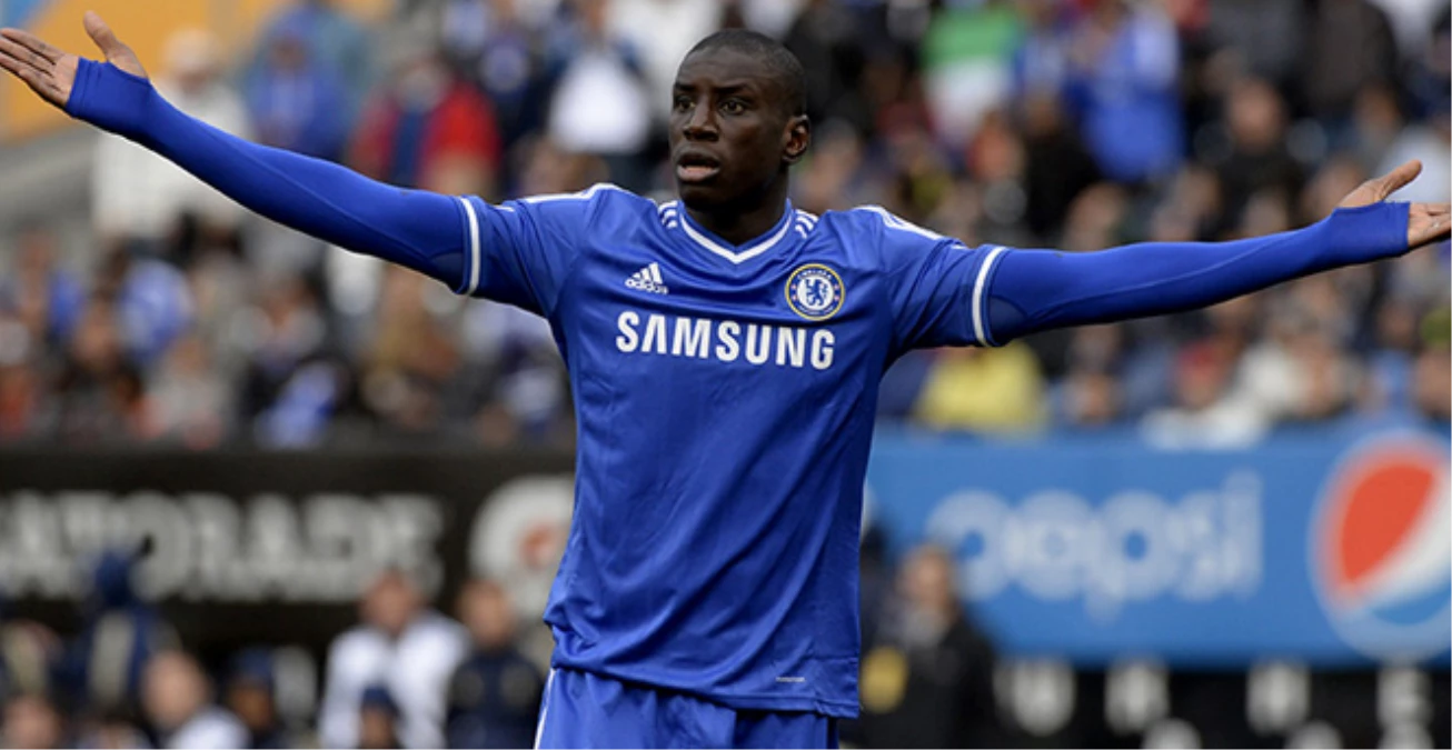 Demba Ba " Jose Mourınho Beni Chelsea\'de İstemedi Çünkü Ben Yıldız Değildim"