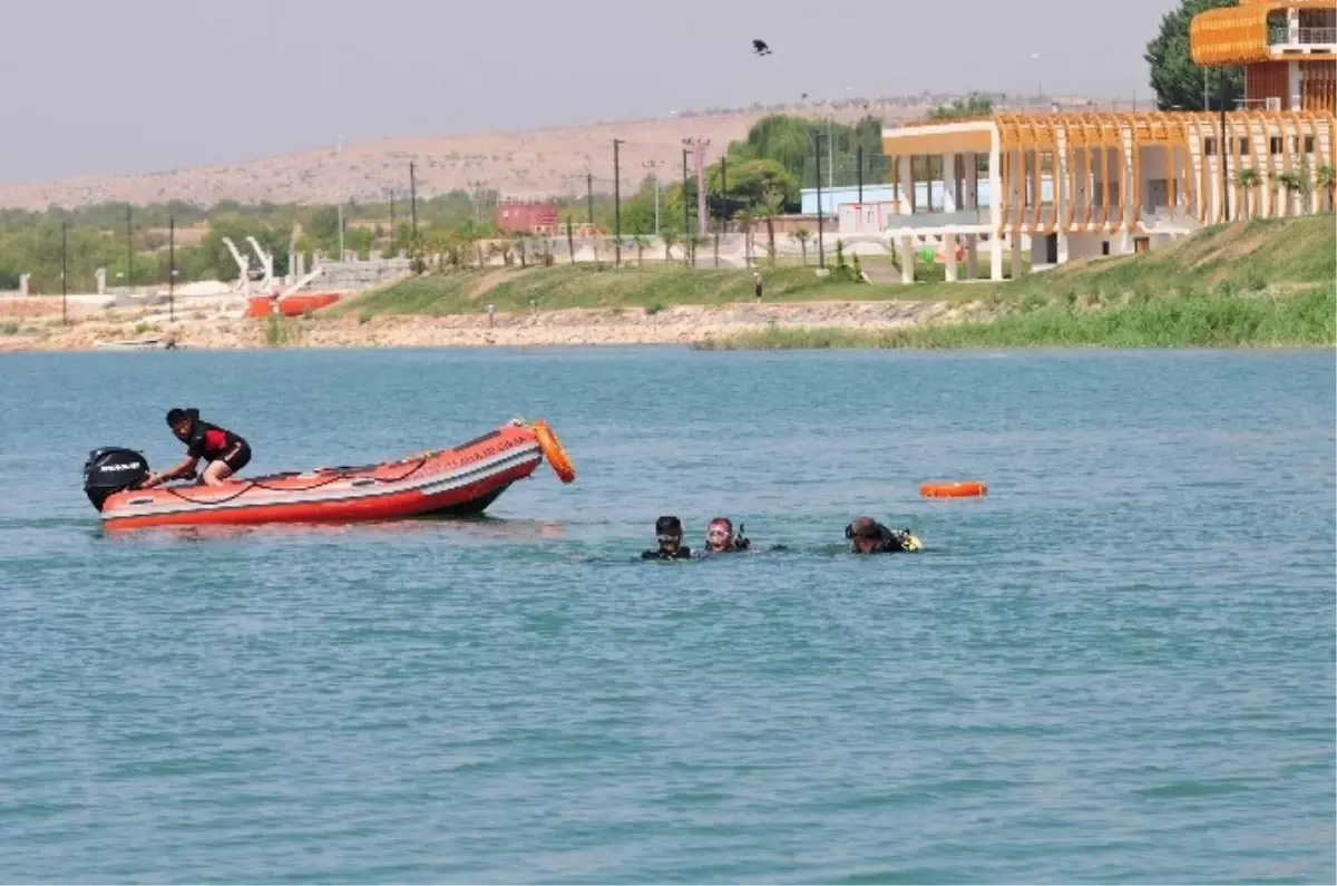 Gerçeğini Aratmayan Kurtarma Tatbikatı