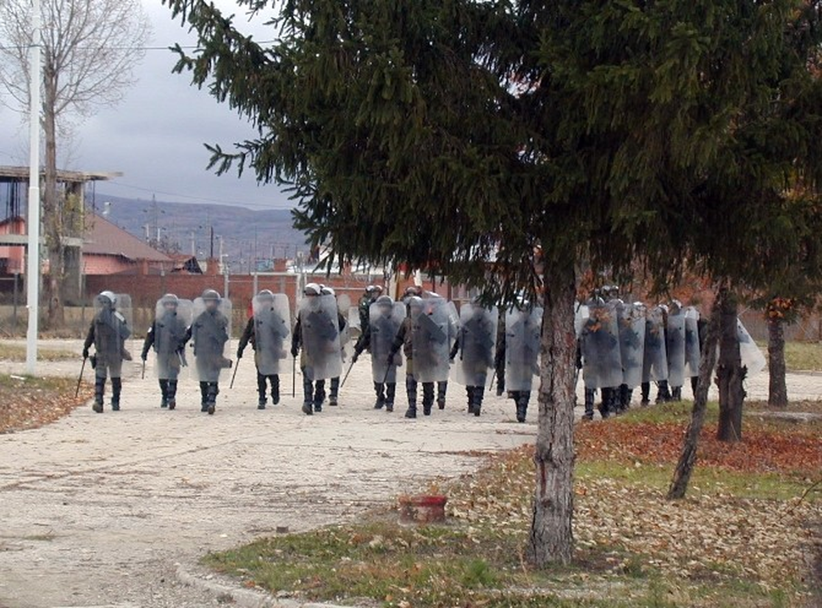 Kosova\'da Görev Yapan Ukrayna Askerleri Ülkelerine Geri Dönüyor