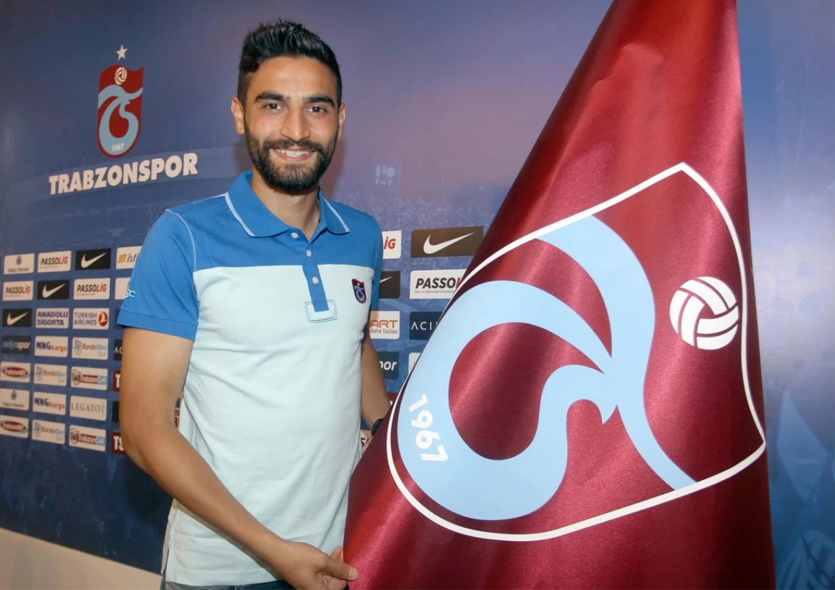 Mehmet Ekici Resmen Trabzonspor\'da