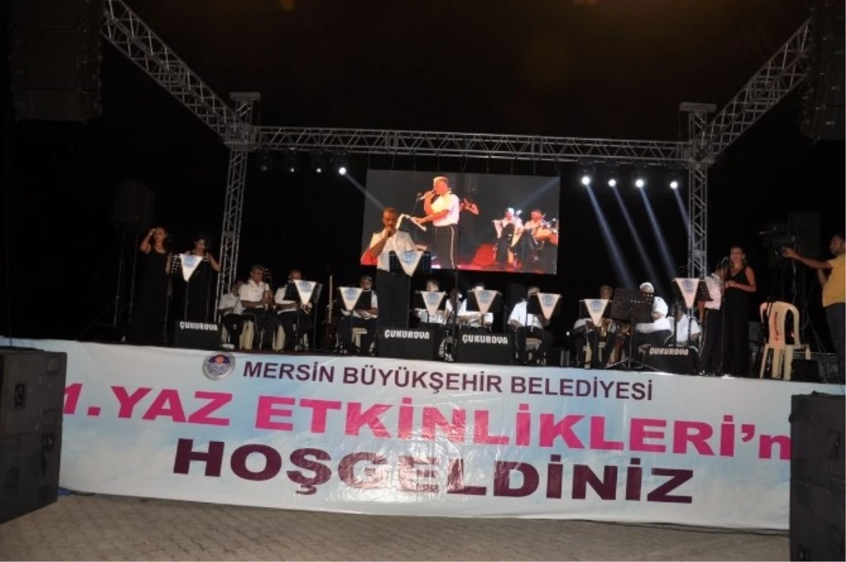 Mersin Büyükşehir Belediyesi Kent Orkestrası Anamur\'da Konser Verdi