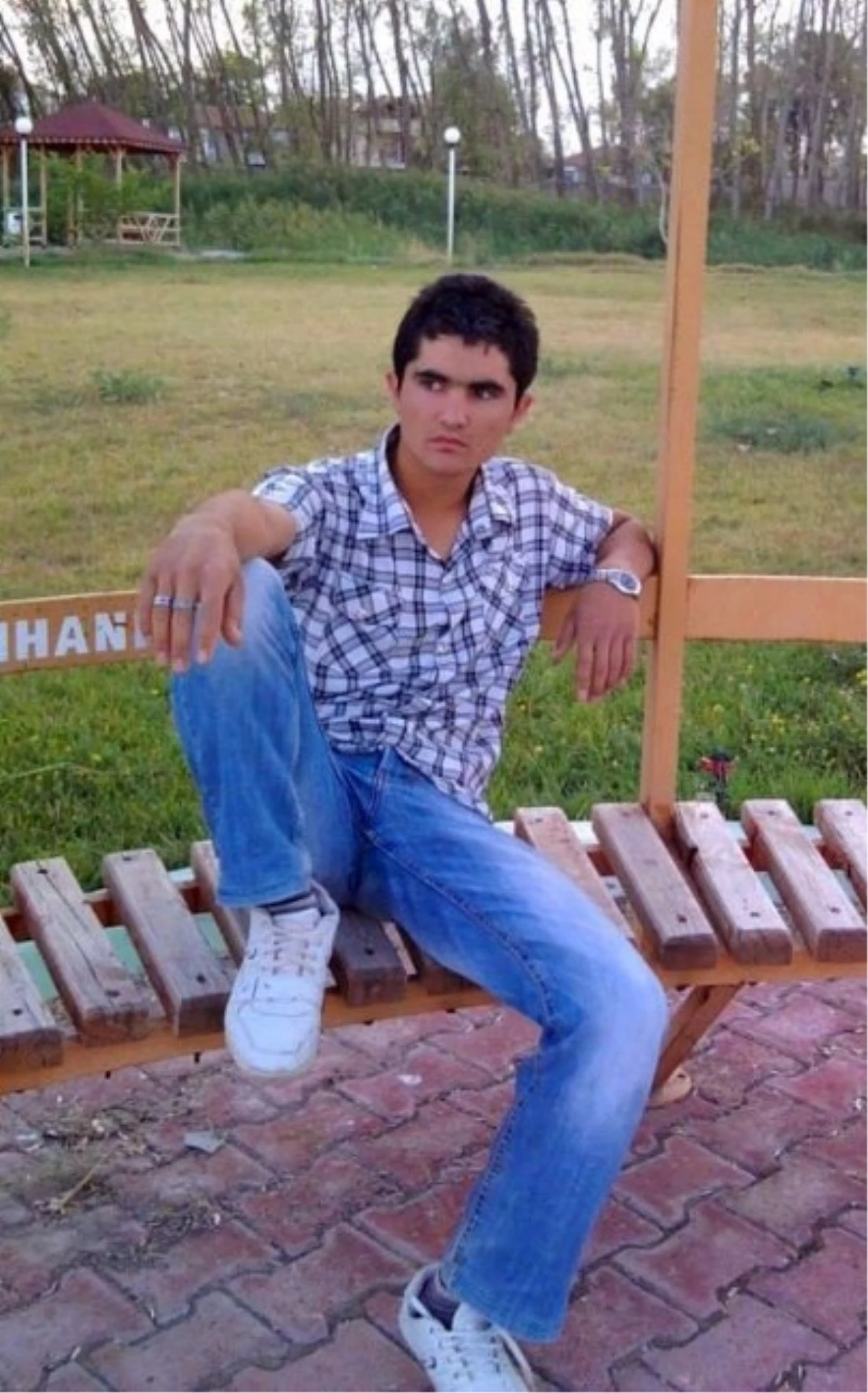 Aksaray\'da Elektrik Akımına Kapılan Genç Öldü