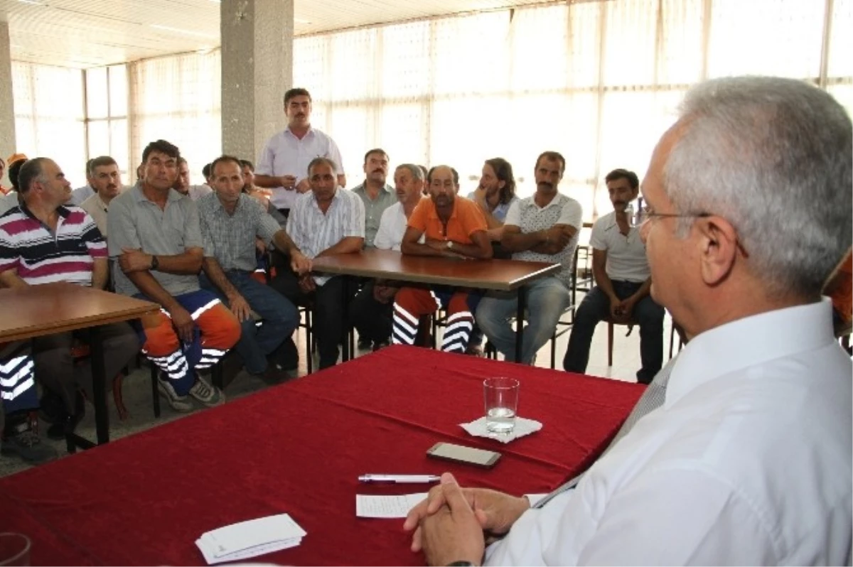 Başsoy Temizlik İşleri Personeliyle Toplantı Yaptı