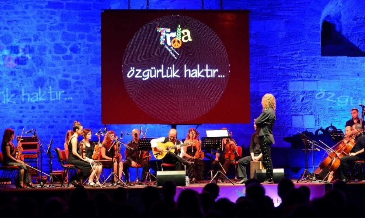 Dünya\'ca Ünlü Ankaralı Orkestra Şefi Musa Göçmen 51. Troya Festivaline Damgasını Vurdu.