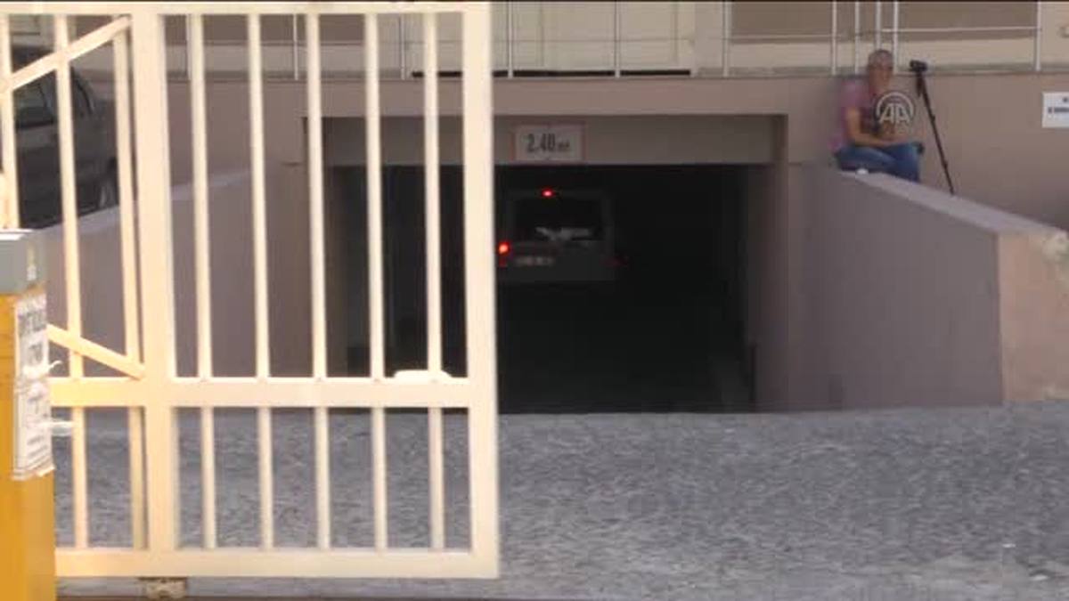 Gözaltına alınan polislerden ikisinin avukatı İsmail Hakkı Küçük -