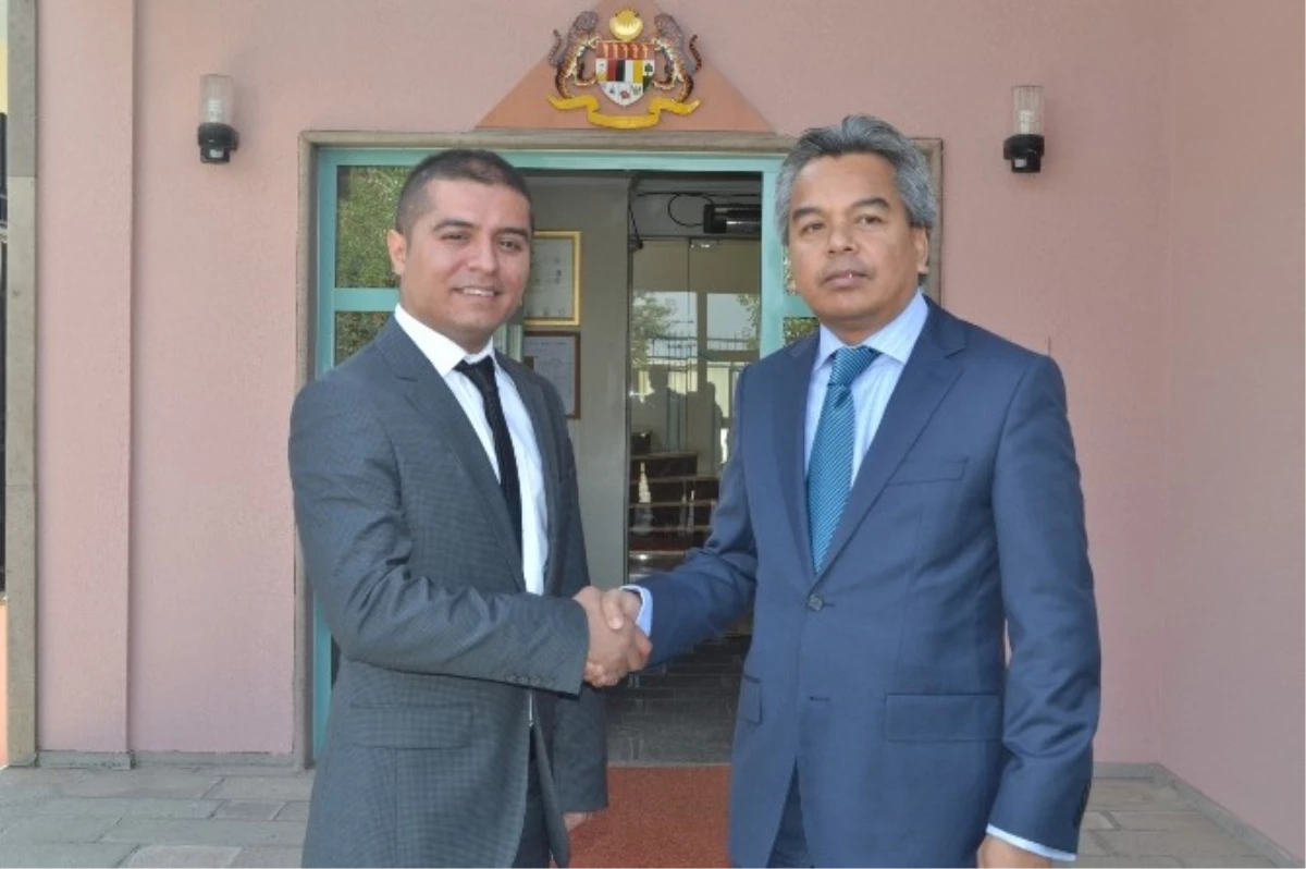 Malezya Büyükelçisi Zin, ANGEF Heyetini Kabul Etti