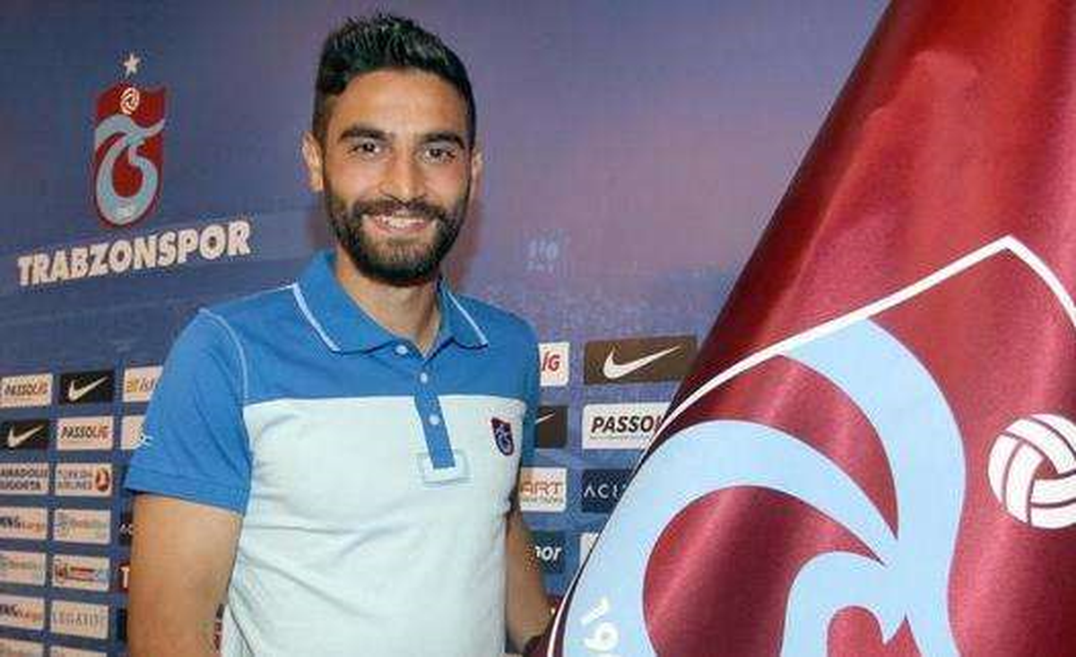 Mehmet Ekici Trabzonspor ile İmzaladı