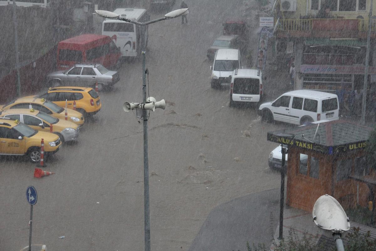 Rize\'de Şiddetli Yağış