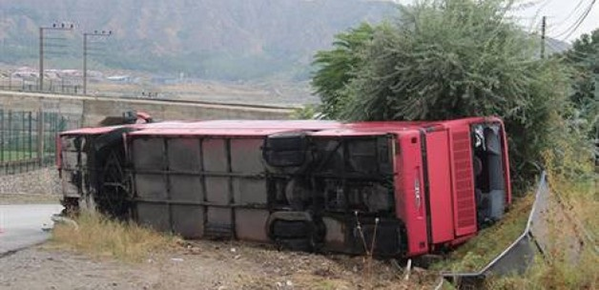 Kastamonu\'da Yolcu Otobüsü Devrildi: 35 Yaralı