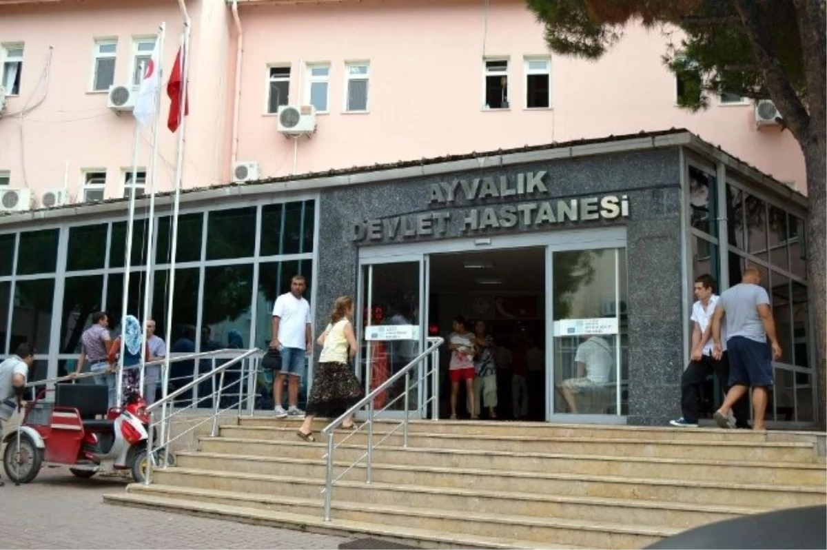 Ayvalık Devlet Hastanesi\'ndeki İlkel Cihazlar İlçeye Yakışmıyor