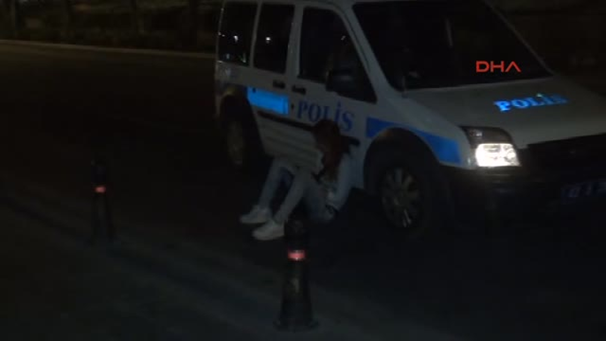 Bar Çıkışı Dövülüp, Sokağa Atıldığı İddiası