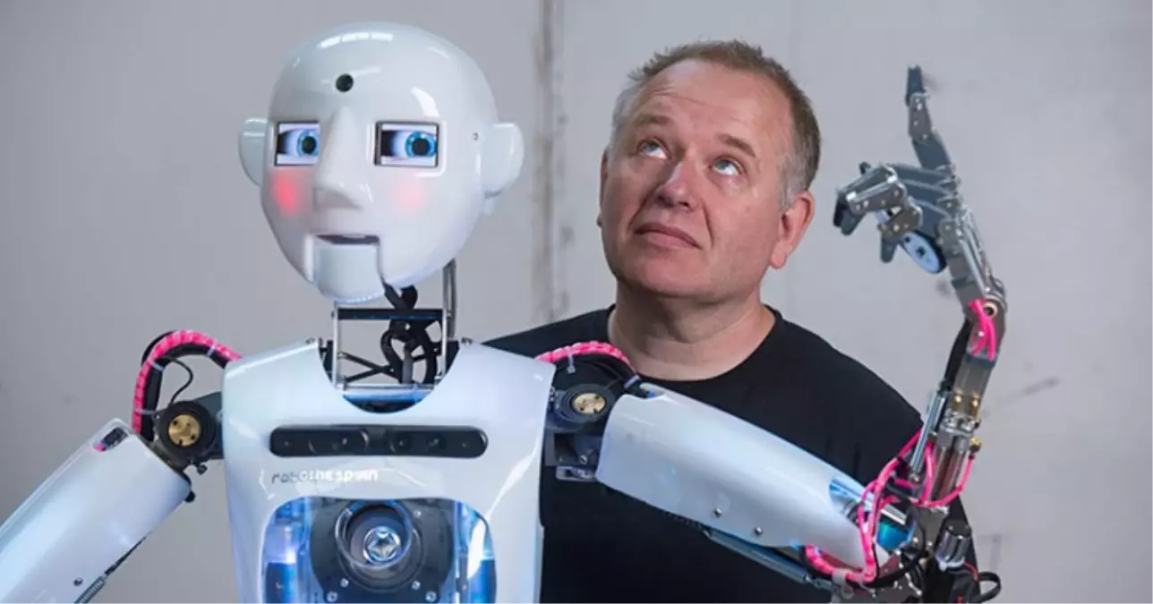 İnsan Gibi Bir Robot: Robothespian