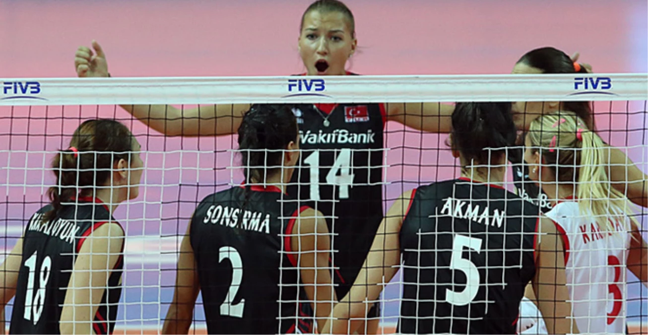 Kadın Milli Voleybol Takımımız, Brezilya\'yı 3-2 Mağlup Etti