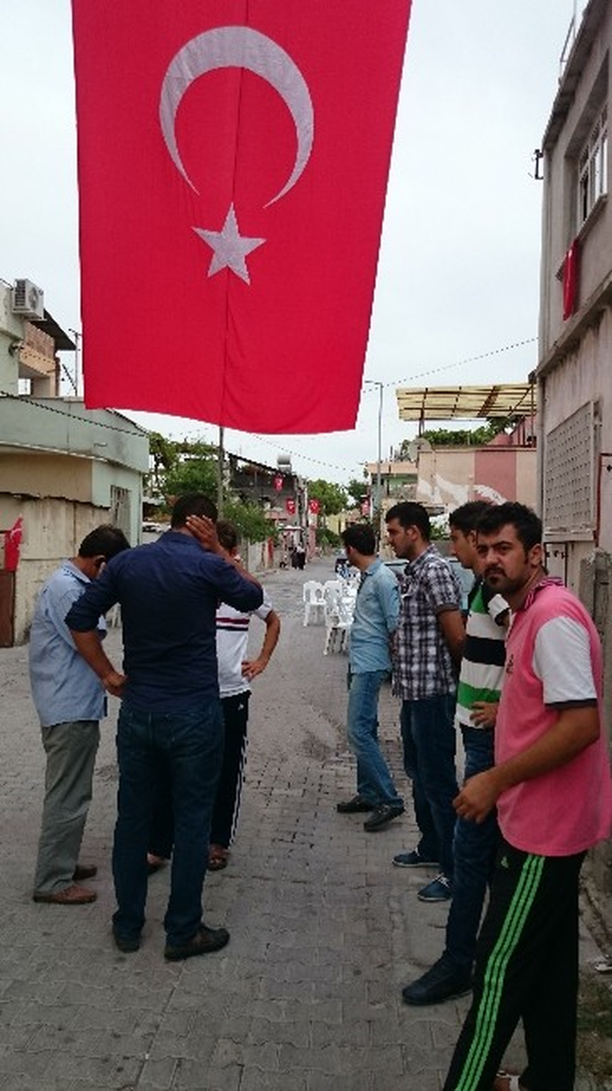 Lice\'deki Heykel Gerginliği