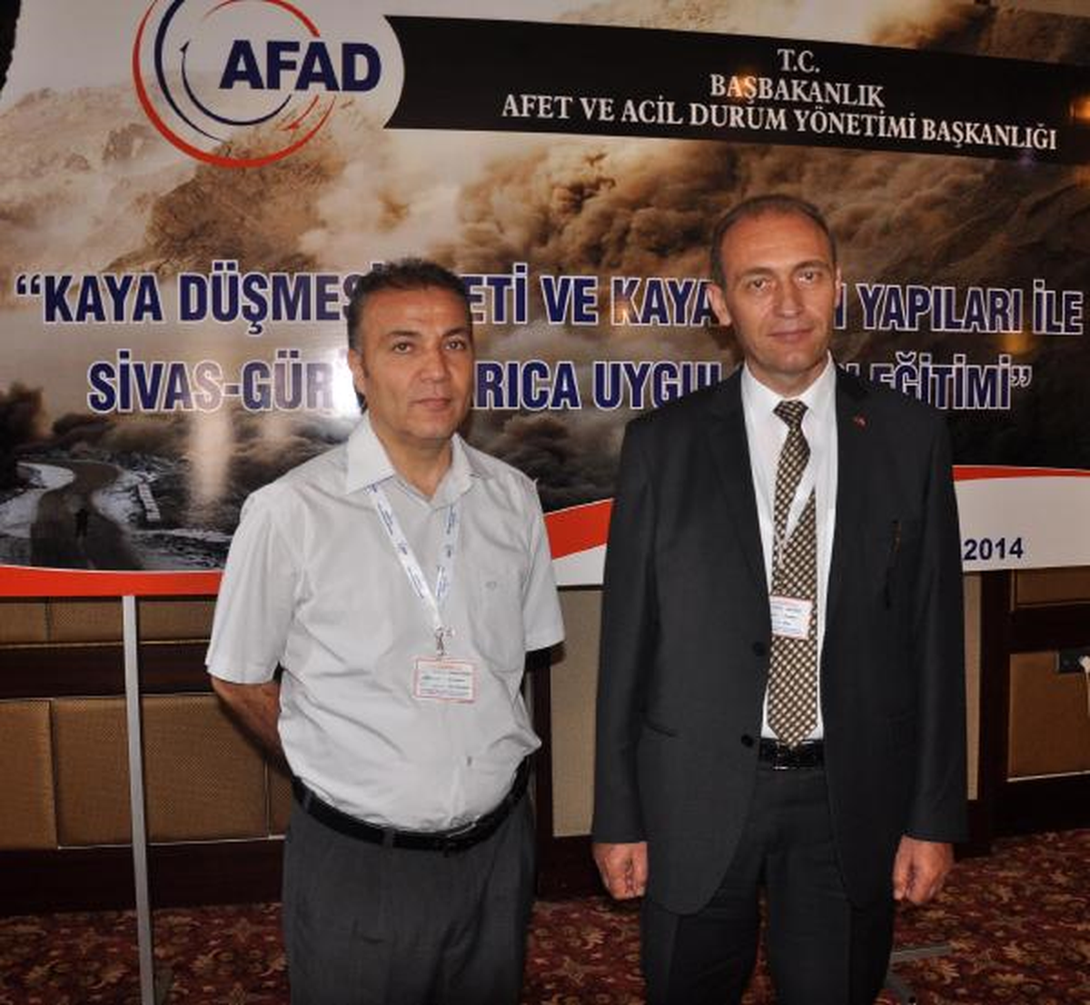Sivas\'ta Mühendislere \'Kaya Düşmesi\' Eğitimi