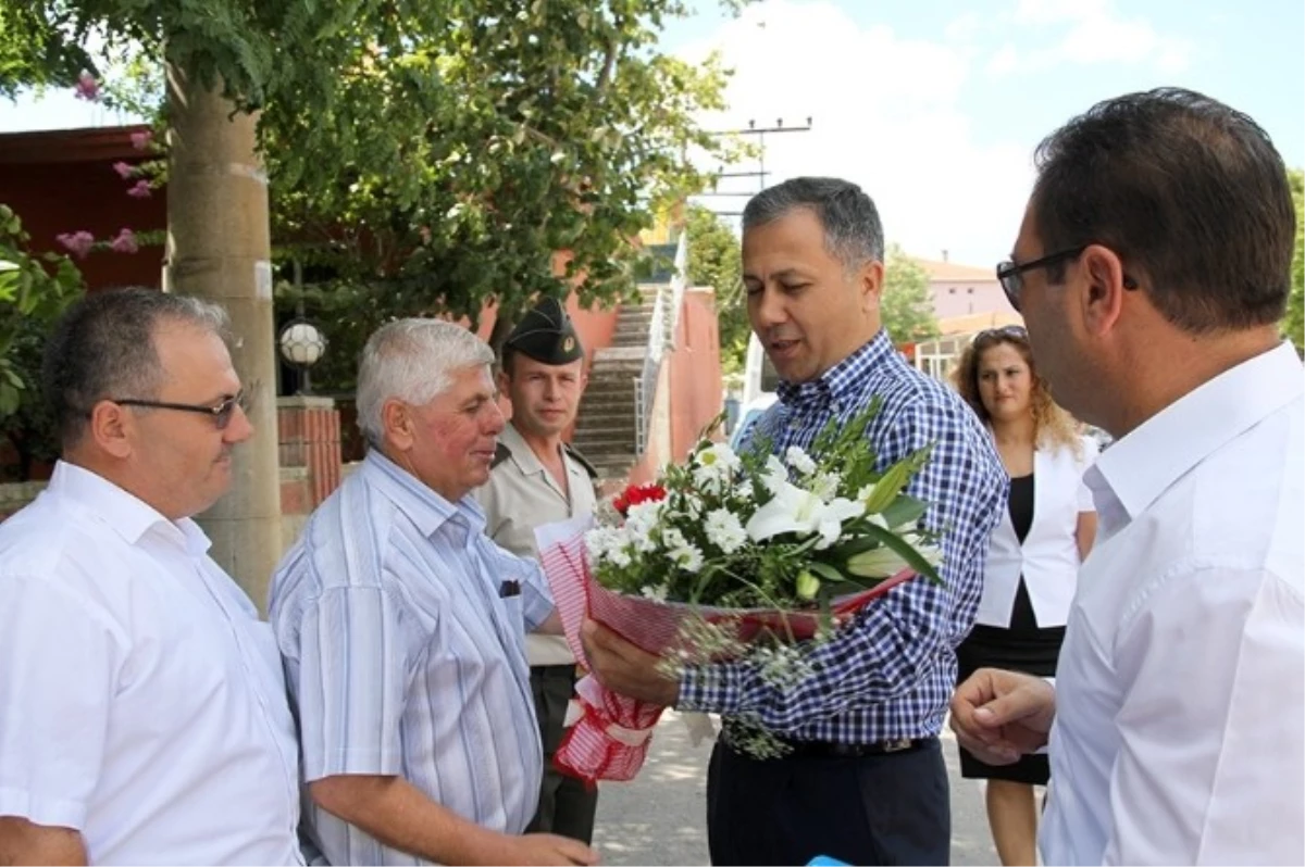 Tekirdağ Valisi Yerlikaya Mahalle Ziyaretlerine Devam Ediyor