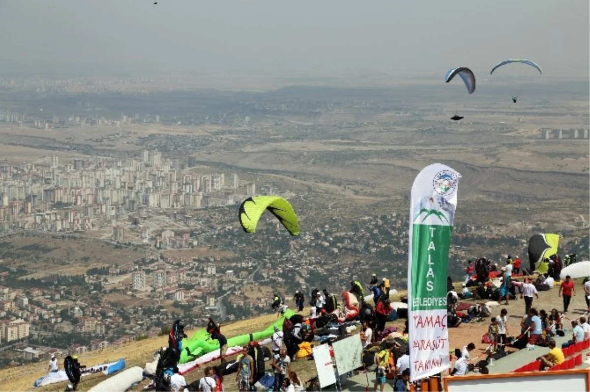 Uluslararası Ali Dağı Yamaç Paraşütü Yarışması
