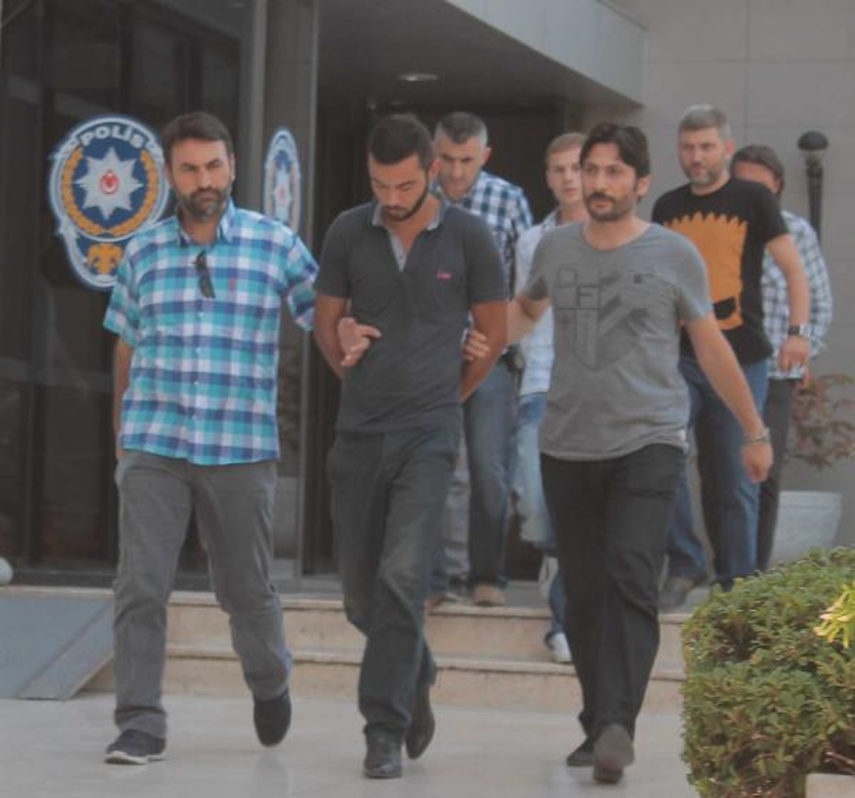 Üvey Annesini Telle Boğup Cesedi Otomobil Bagajına Koydu (3)