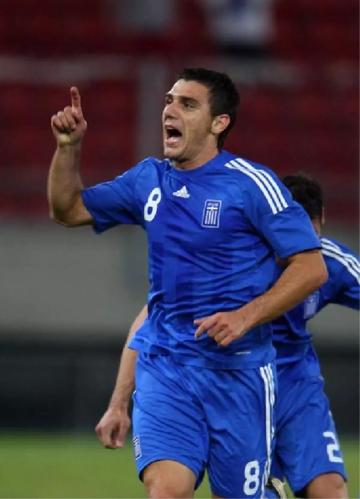 Akhisar Belediyespor Katsouranis ile Temasta