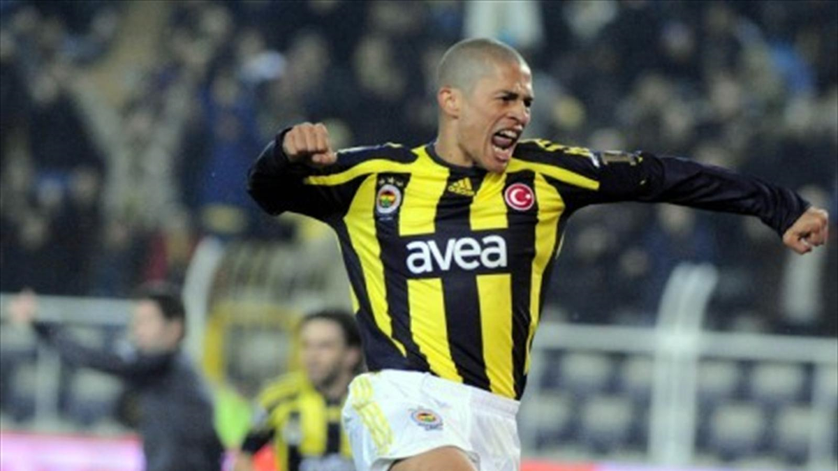 Alex Fenerbahçe Formasıyla Attığı İlk Golü Andı