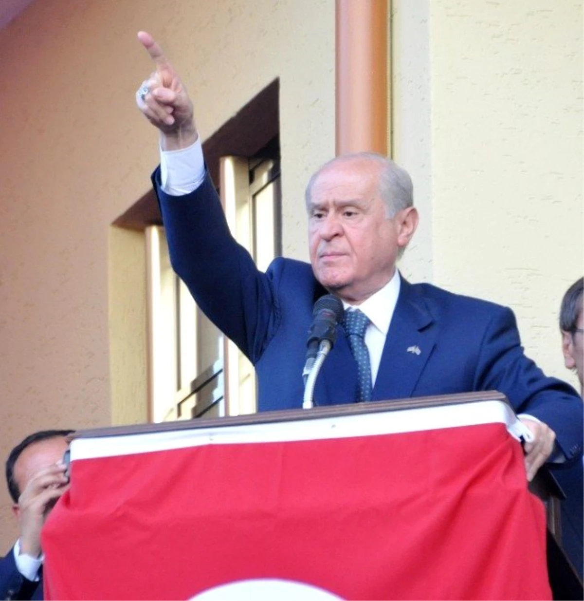 Bahçeli\'den Erdoğan ve Davutoğlu Açıklaması