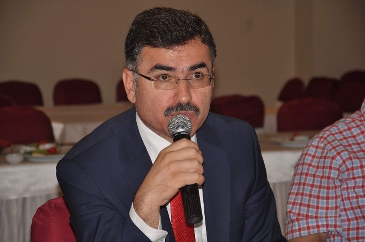 Balıkesir Valisi Turhan\'dan Paralel Yapı ile İlgili Çarpıcı Sözler