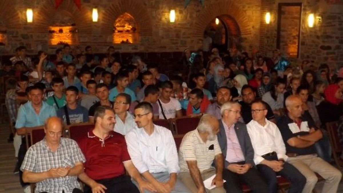 Bursa Pomaklar Derneği Bulgaristanlı Öğrencileri Ağırladı