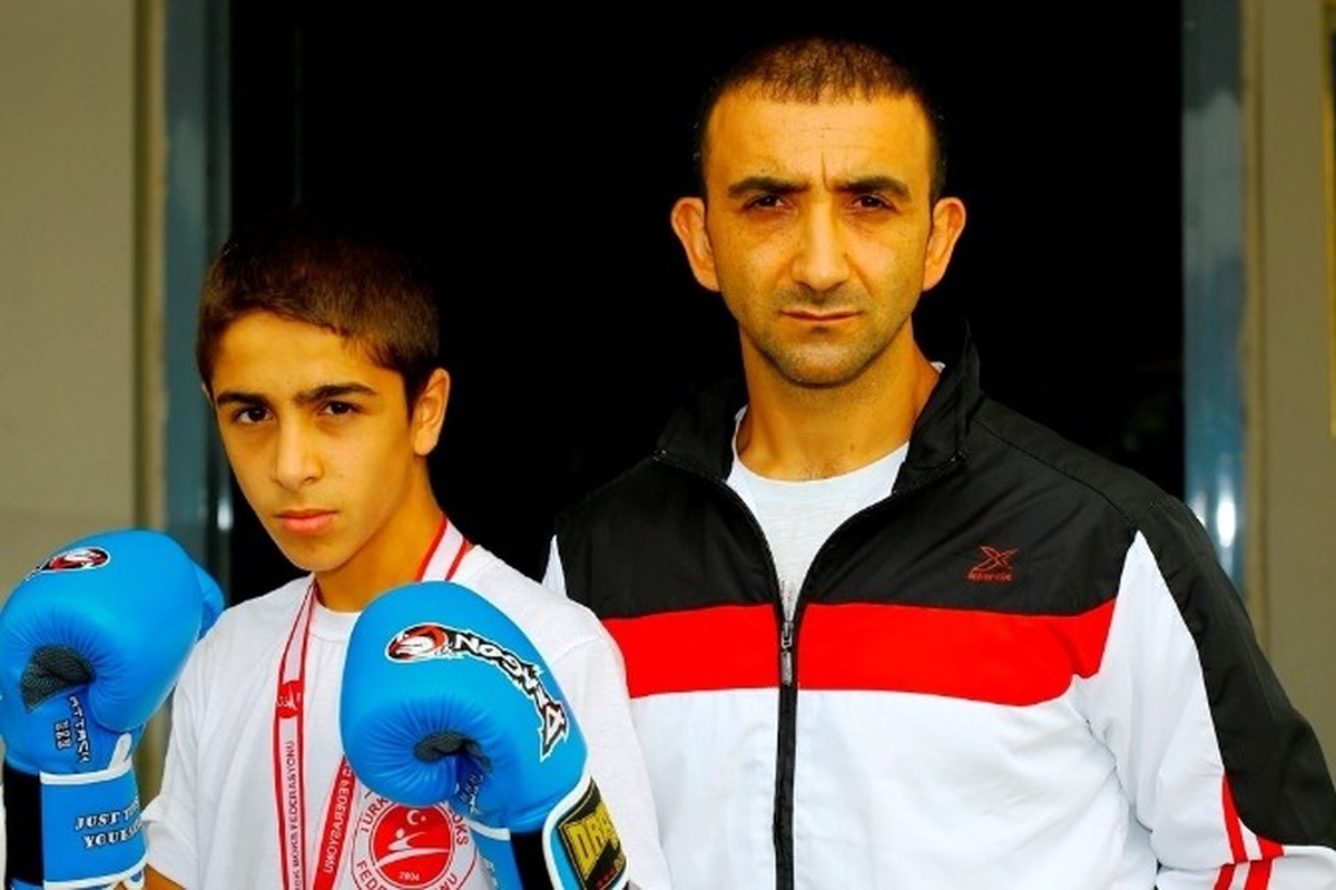 Erciş\'li Genç Kick-Boks\'cu Türkiye Şampiyonu Oldu