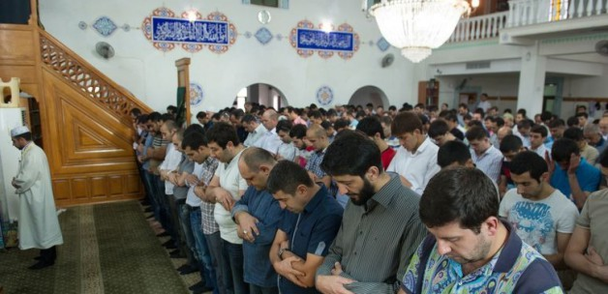 Ermenistan\'da Cuma Namazı Kılmak İstiyorlar