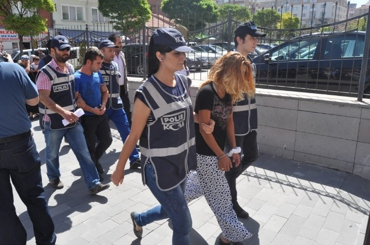 Eskişehir\'de 7 Kilo Bonzai Ele Geçirildi