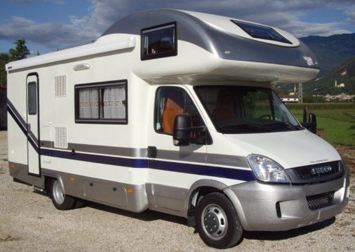 Fransa\'da Çalınan Karavan Şanlıurfa\'da Bulundu