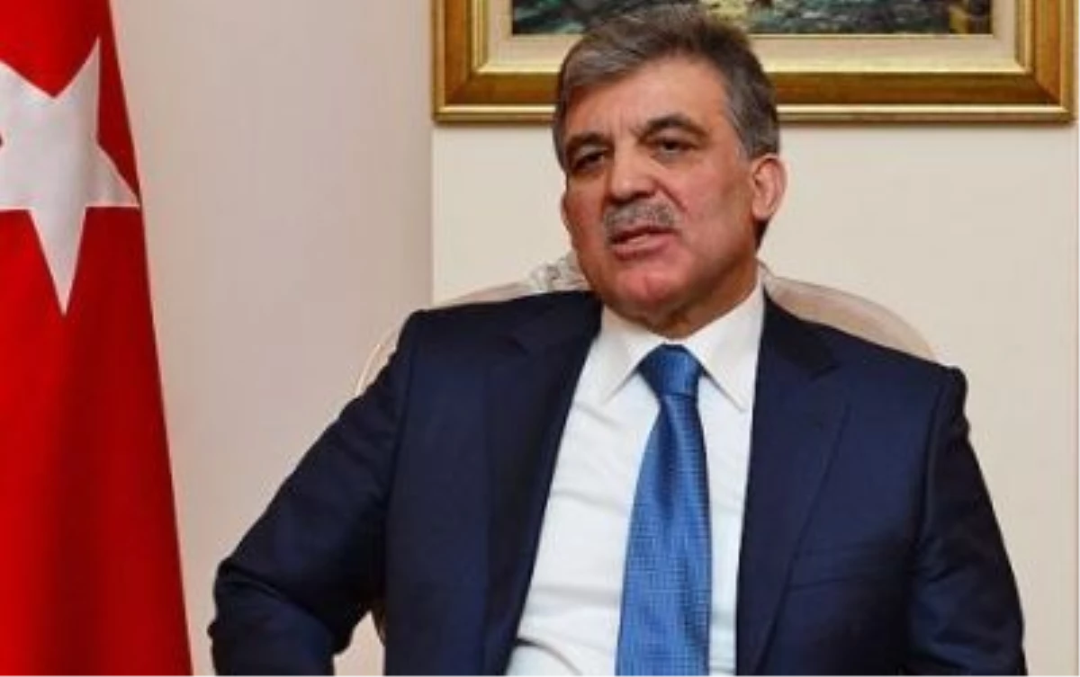 Abdullah Gül, Başbakan Adayı Ahmet Davutoğlu\'nu Arayarak Tebrik Etti