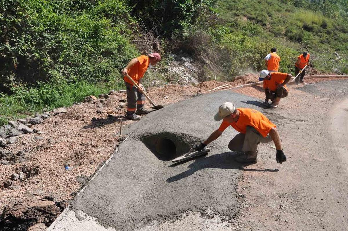 İzmit Köy Yolları Yenileniyor