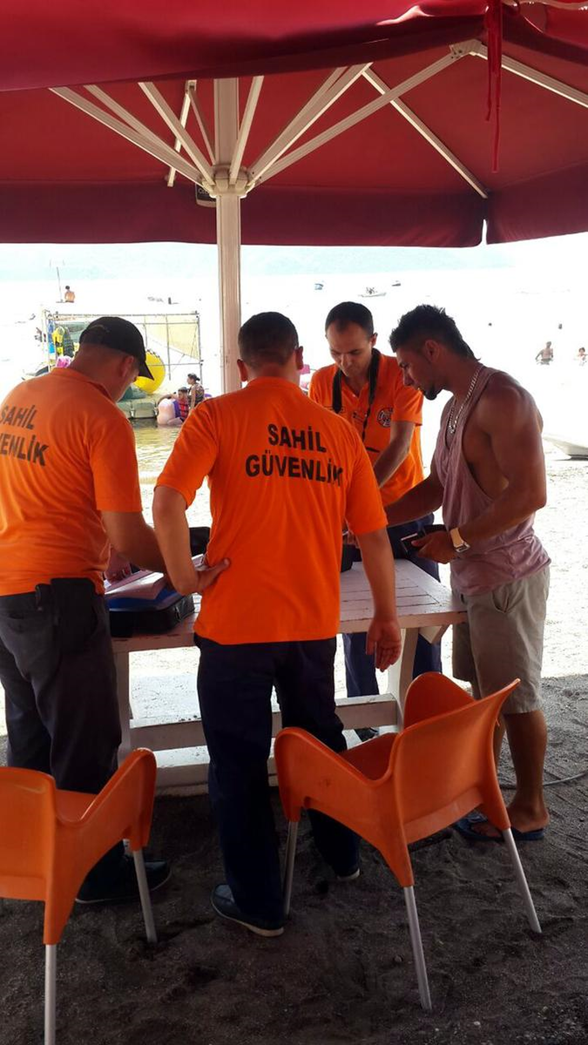 Oltaya Balık Yerine "Turist" Takıldı