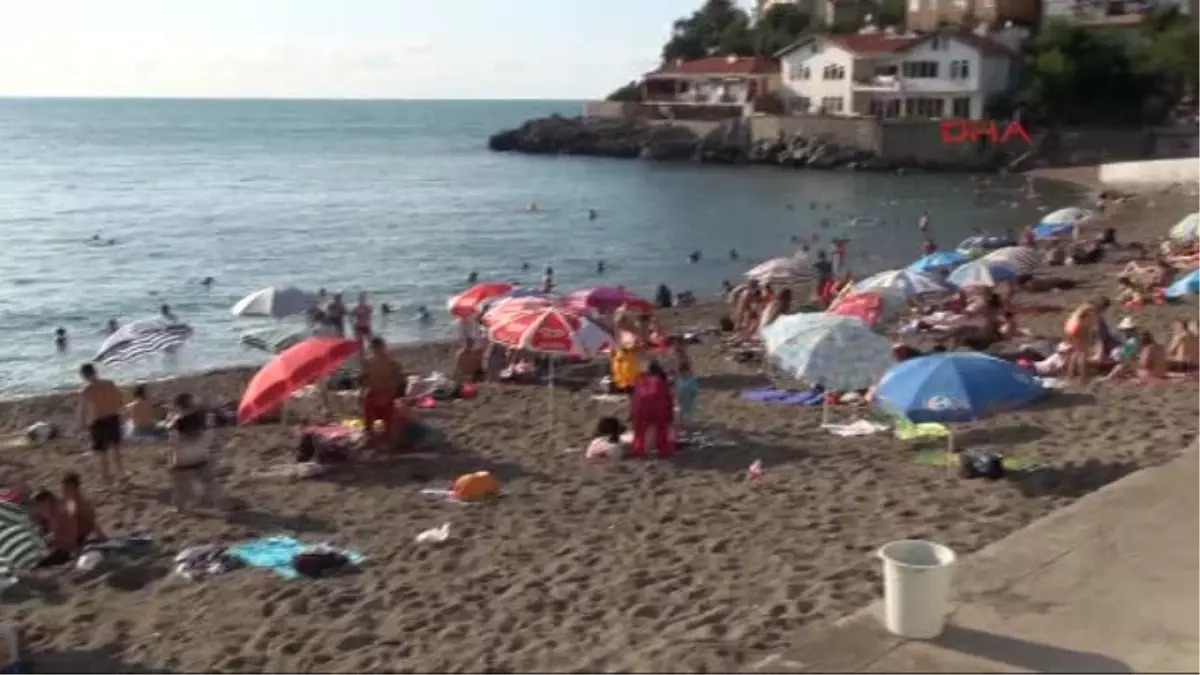 Plajı Görüntüleyen Iraklılar Linçten Zor Kurtuldu