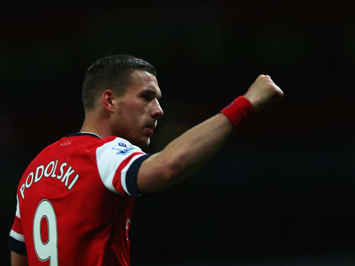 Podolski\'nin Menajeri Konuştu!