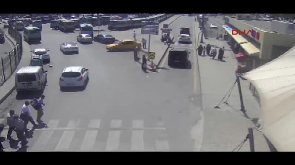 Polis Yelekli Gasp Çetesi Çökertildi