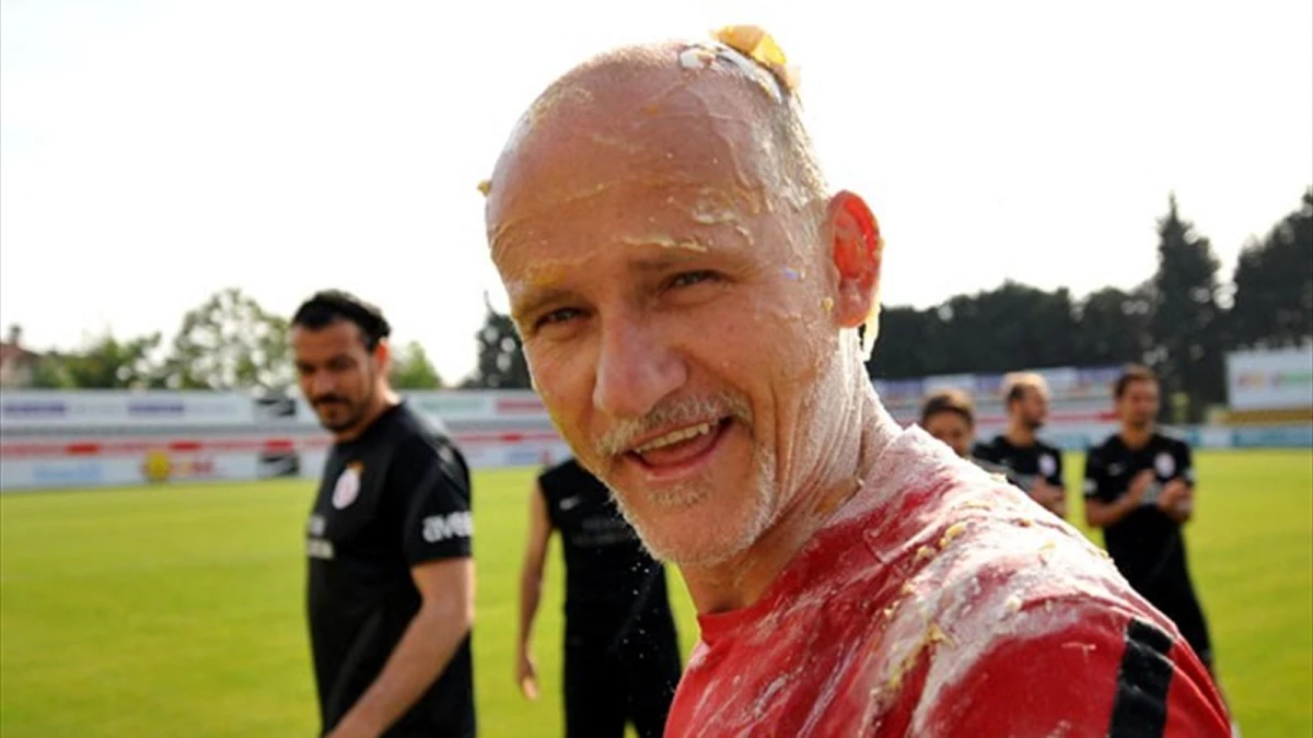 Taffarel Ice Bucket Challenge İçin Bülent Korkmaz\'a Meydan Okudu