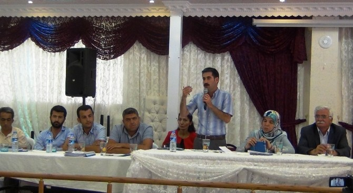Van Büyükşehir Eş Başkanları Erciş\'te
